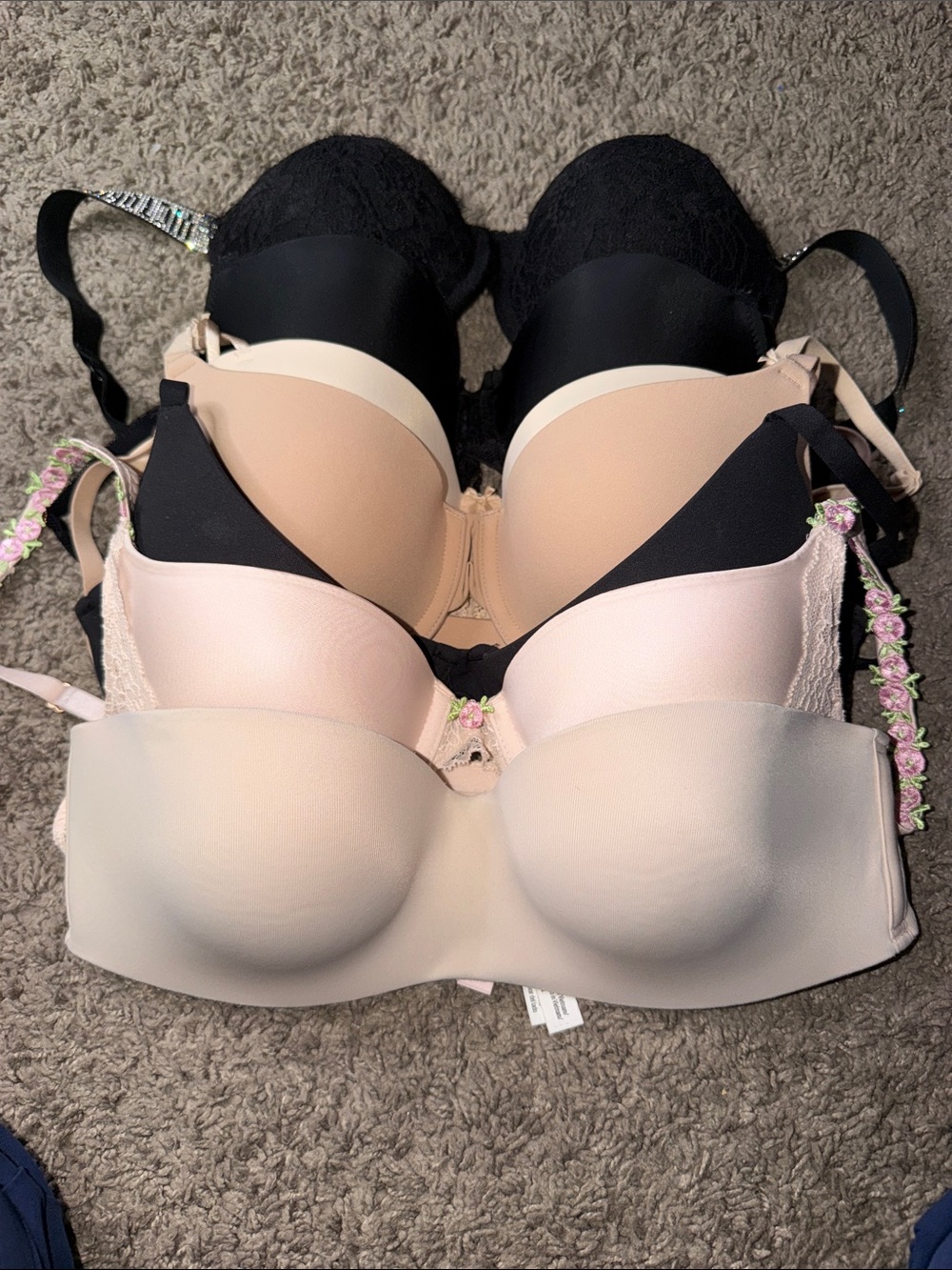 Victoria secret Women’s Bra Set in Black and Nude